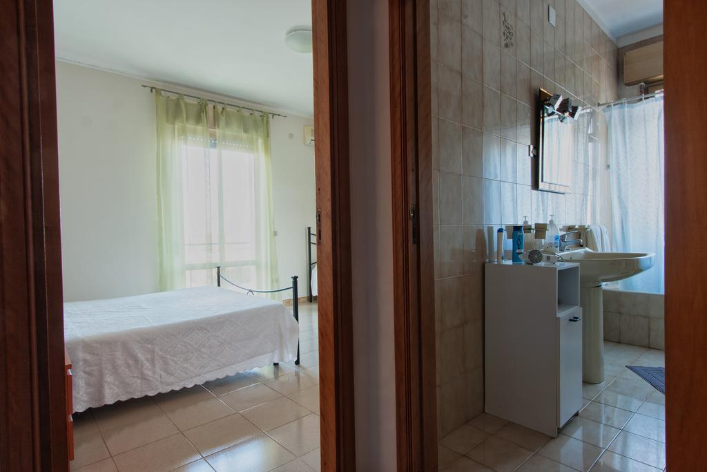 Joanne B&B Canicattini Bagni Phòng bức ảnh