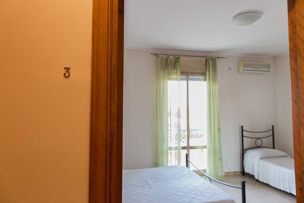 Joanne B&B Canicattini Bagni Phòng bức ảnh